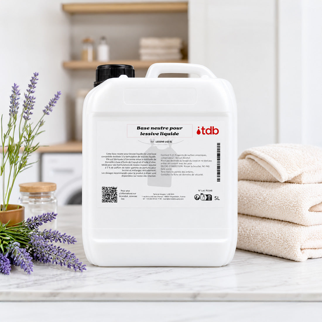 Base neutre pour lessive liquide détail vue alternative artisanat fabrication Terre de Bougies 5 litres