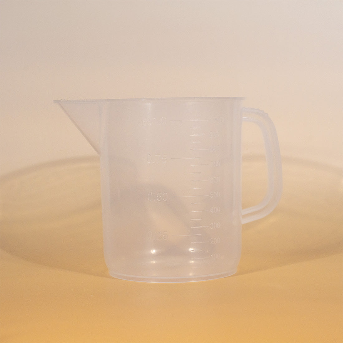 Bécher à anse en polypropylène 