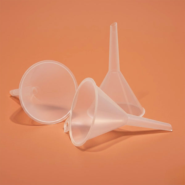 Plastiktrichter zum Ausgießen
